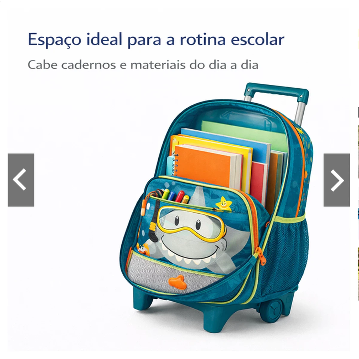 Mochila escolar aberta mostrando espaço interno para cadernos e materiais